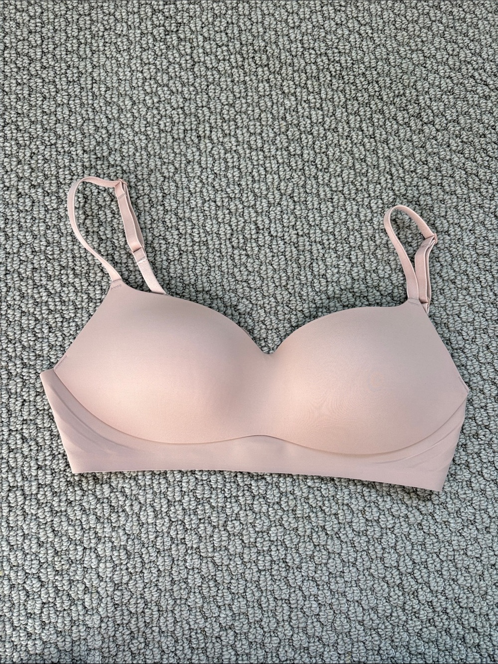 EBY Seamless nude t-Shirt Bra with Removable Straps